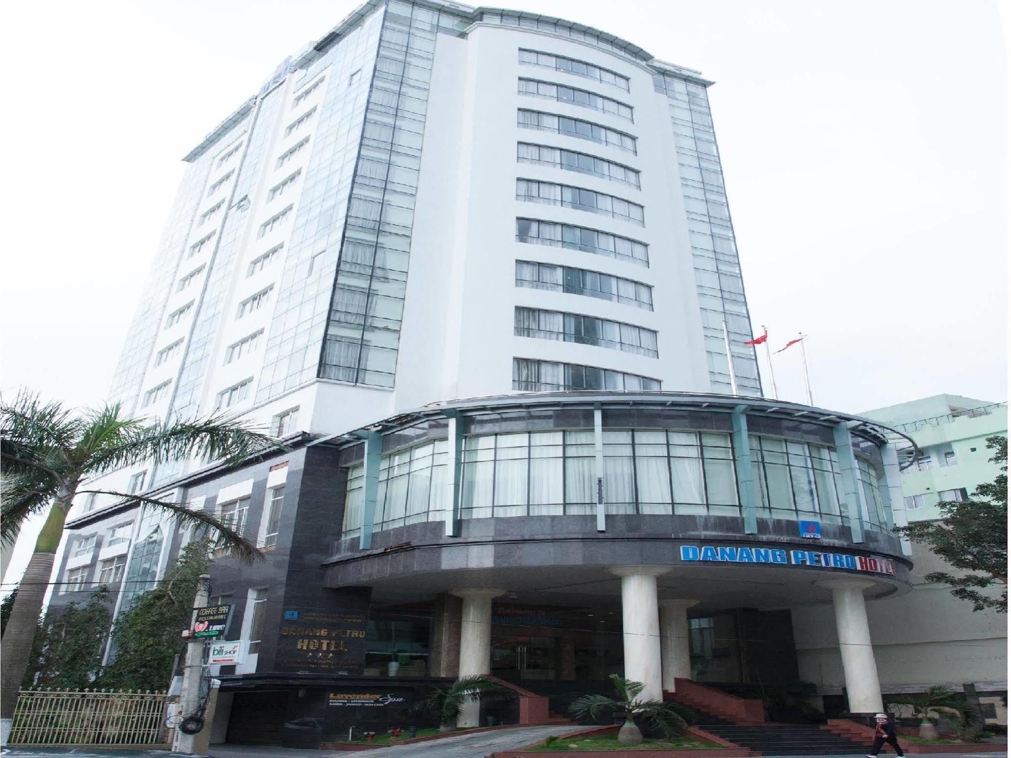 Danang Petro Hotel Luaran gambar